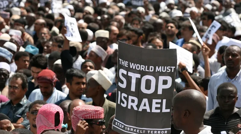 American voters divided on U.S. military action in Iran poll results