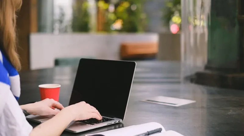 Digital nomads working from coworking spaces in popular remote work destinations