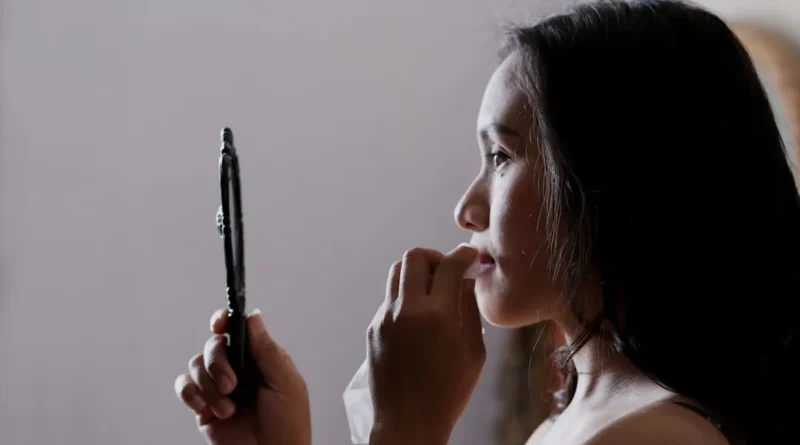 Ultimate Beauty Guide supporting visual