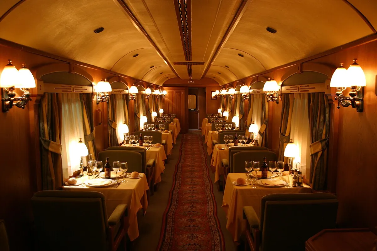 Elegant dining car